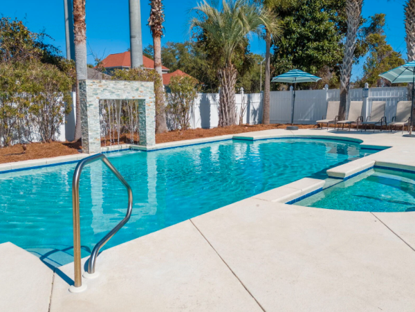 Luxurious 8 Bedroom Coastal Retreat in Destin - Perfect for Groups